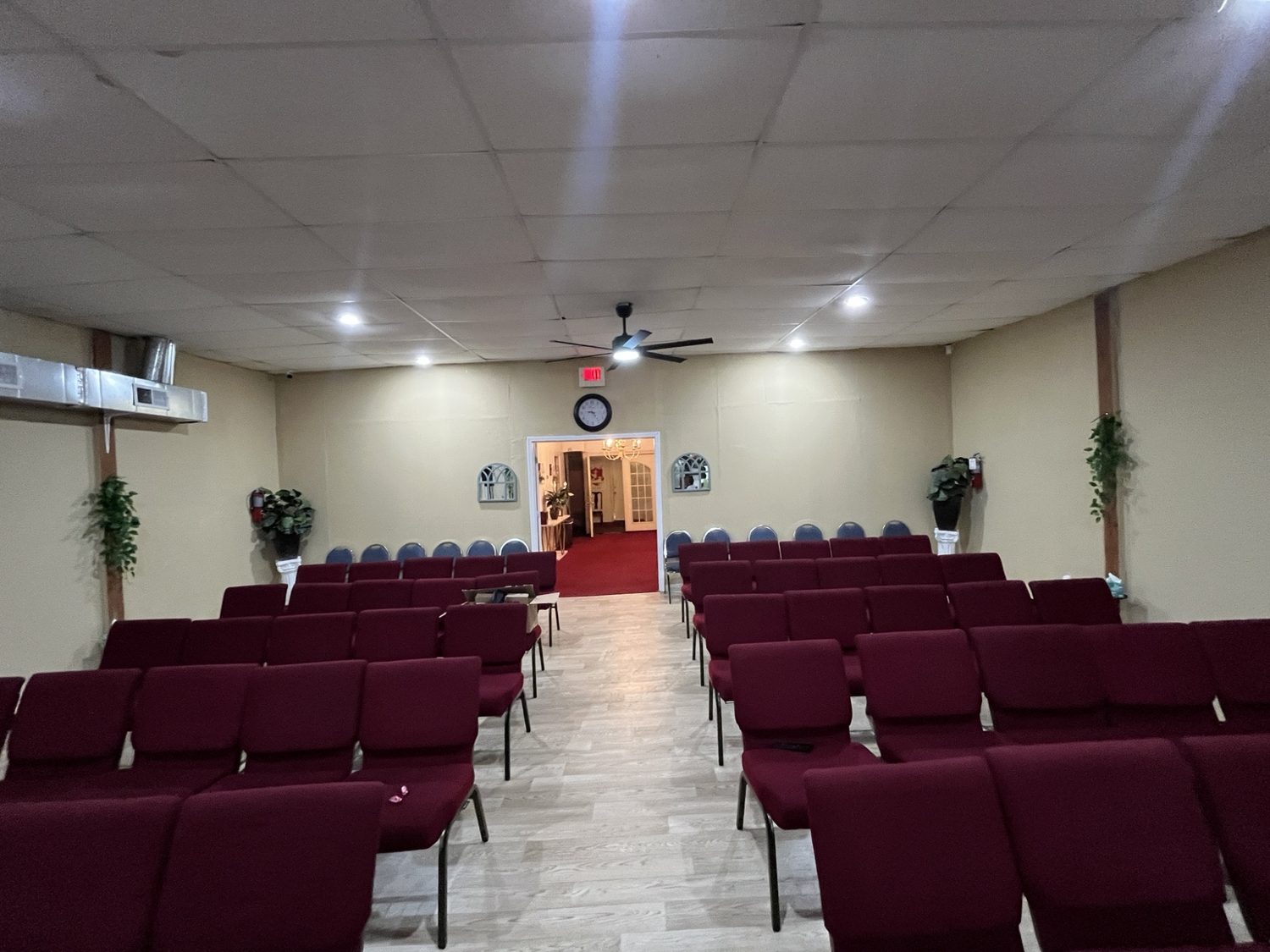 New Zion sanctuary seating